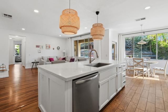 27636 Brentstone Way, Murrieta, CA 92563