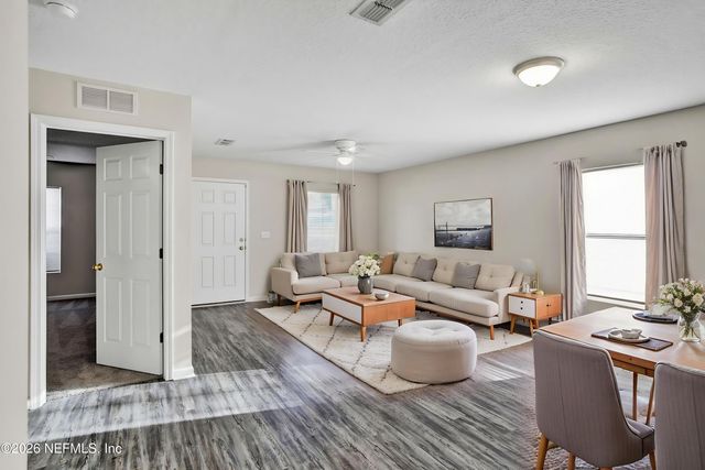 8401 JASPER Avenue, Jacksonville, FL 32211