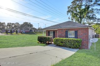 8401 JASPER Avenue, Jacksonville, FL 32211