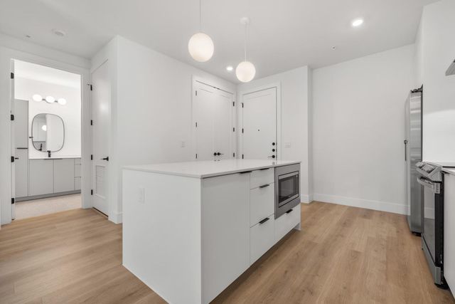 1701 Simond Ave 208, Austin, TX 78723