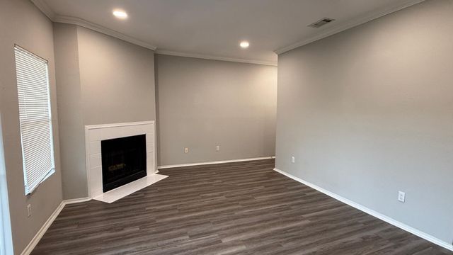12166 Metric BLVD 277, Austin, TX 78758