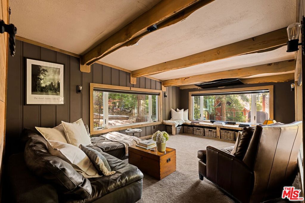 Image 9 of property listing at 179 D Lane, Lake Arrowhead, CA 92352