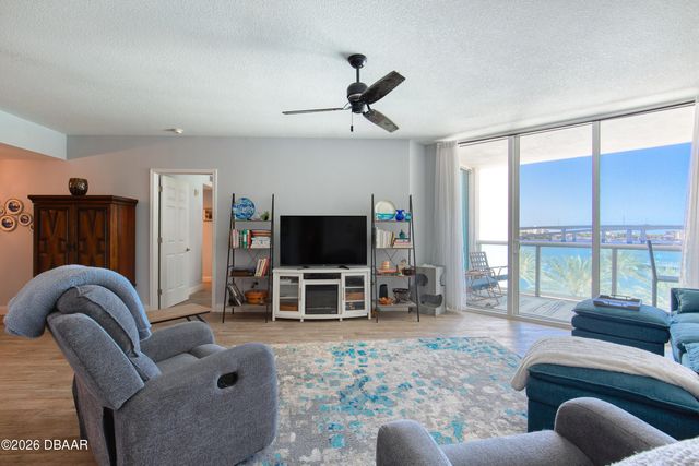 241 Riverside Dr Unit 405, Holly Hill, FL 32117