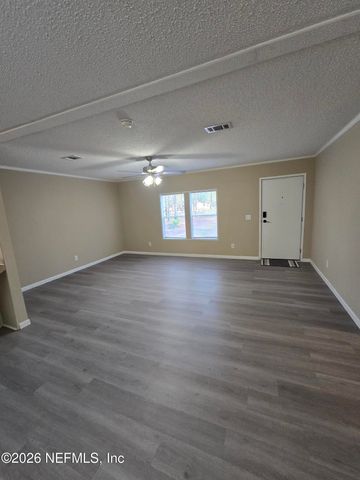 229 DOLPHIN Circle, Middleburg, FL 32068