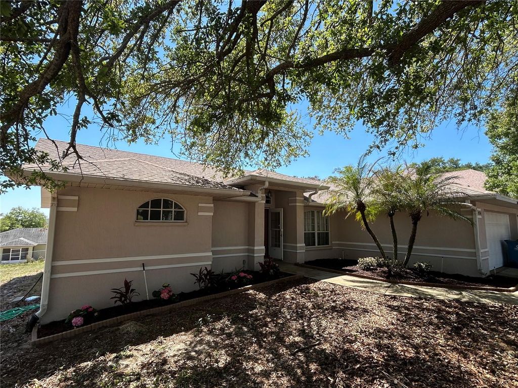 924 PRIMROSE WAY, Lake Wales, FL 33853