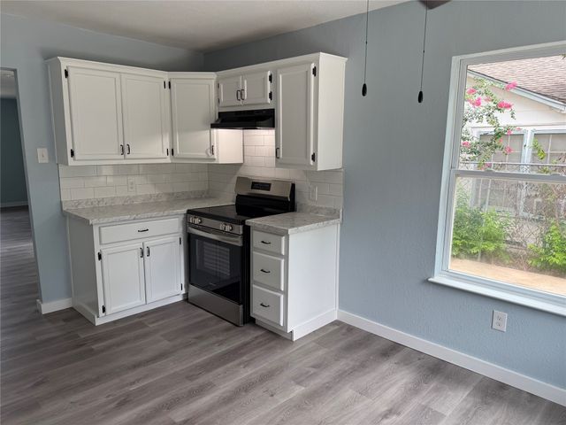 2724 Gurley Avenue, Waco, TX 76711