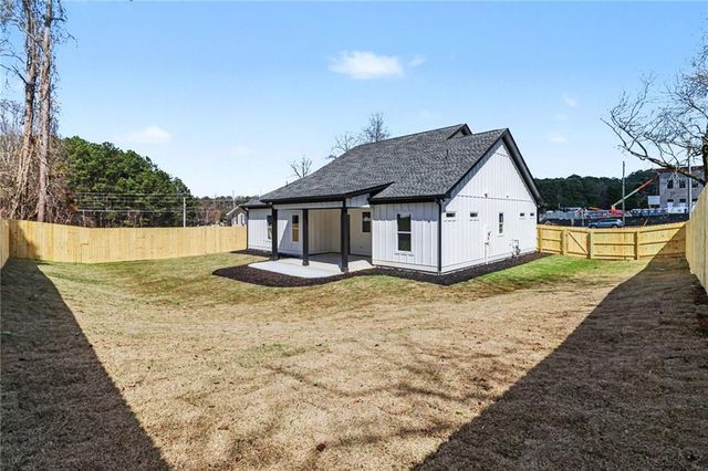 1031 Grayson Highway, Lawrenceville, GA 30045