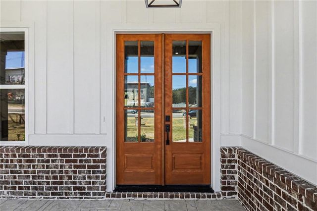 1031 Grayson Highway, Lawrenceville, GA 30045