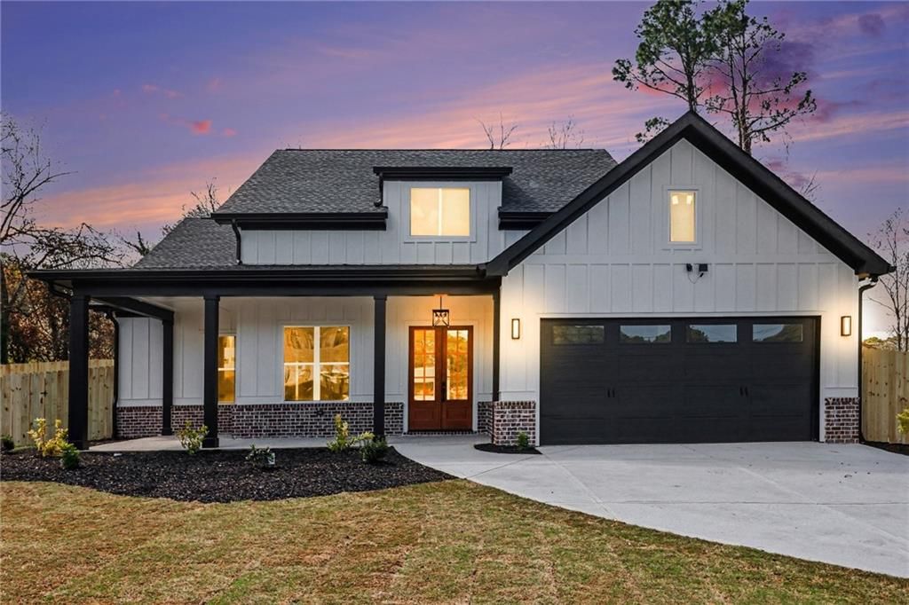 1031 Grayson Highway, Lawrenceville, GA 30045