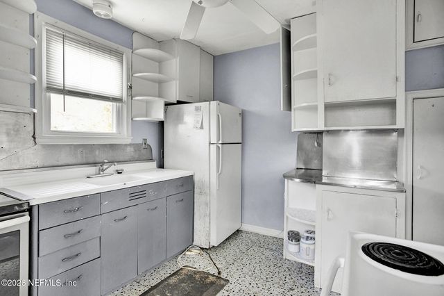 315 15TH Avenue N, Jacksonville Beach, FL 32250