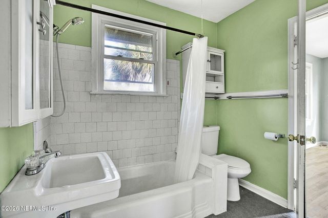 315 15TH Avenue N, Jacksonville Beach, FL 32250