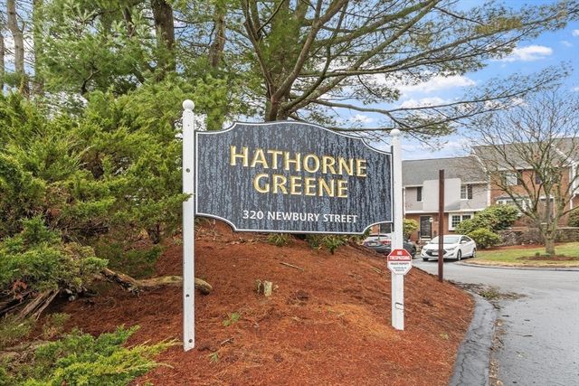 320 Newbury St 704, Danvers, MA 01923