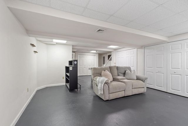 320 Newbury St 704, Danvers, MA 01923