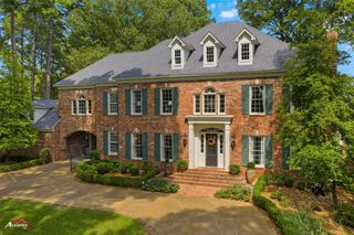 7211 Gilbert Drive, Shreveport, LA 71106