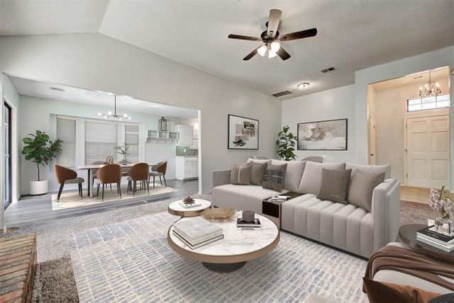 10124 Fairfax Lane, Yukon, OK 73099