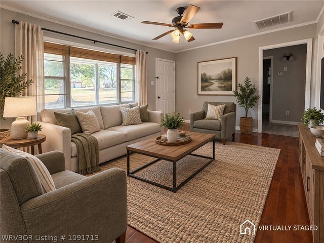 1118 Rena Road, Van Buren, AR 72956