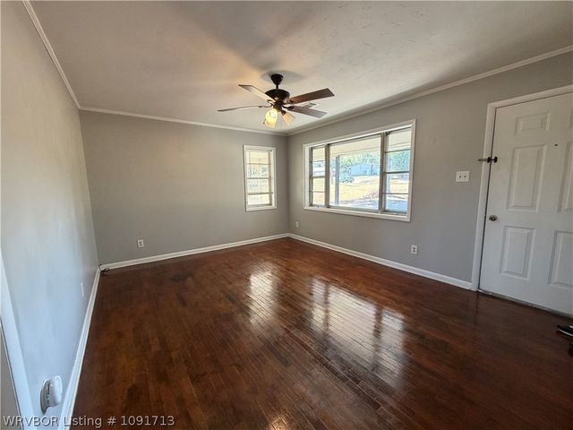 1118 Rena Road, Van Buren, AR 72956