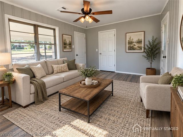 1118 Rena Road, Van Buren, AR 72956