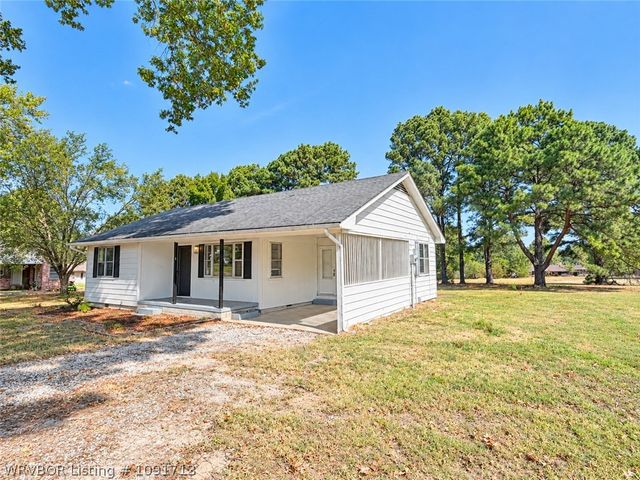 1118 Rena Road, Van Buren, AR 72956
