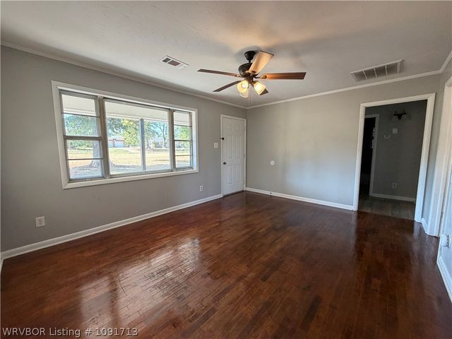 1118 Rena Road, Van Buren, AR 72956