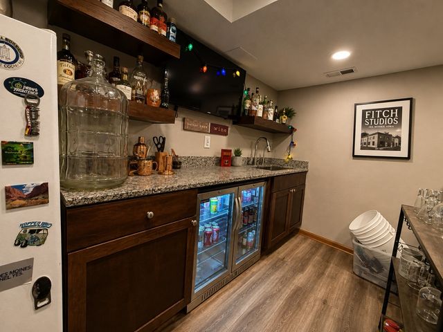 811 6th Street, West Des Moines, IA 50265
