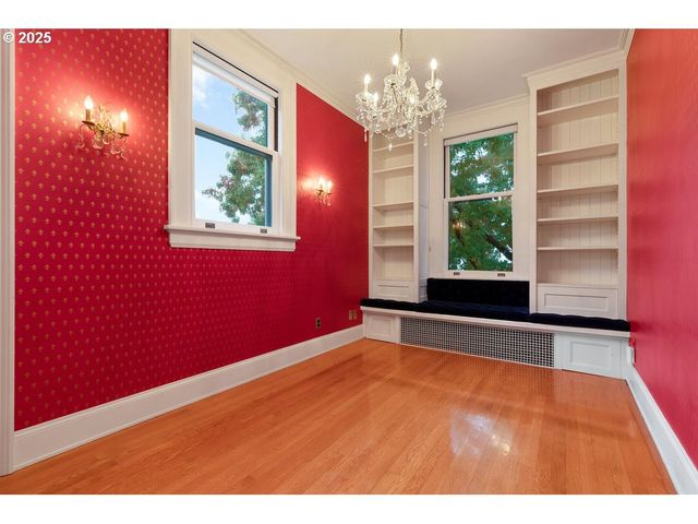 1816 Sw HAWTHORNE Ter, Portland, OR 97201