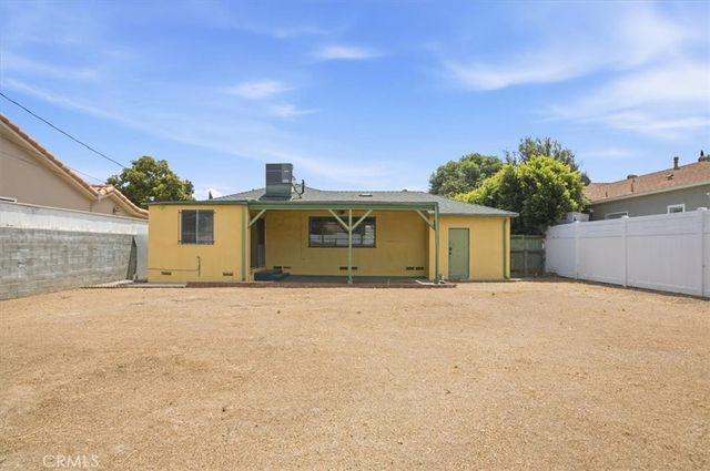 6001 Jellico Avenue, Encino, CA 91316