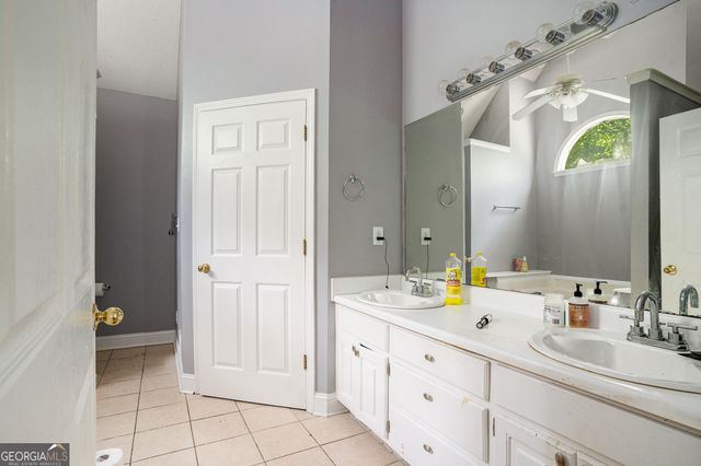 172 crown forest Drive, Mcdonough, GA 30252