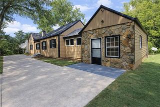 1512 S Hairston Road, Stone Mountain, GA 30088