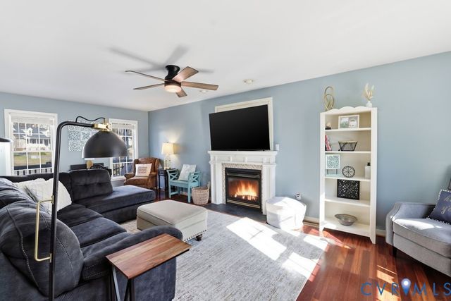 2761 Knobbly Ct, Chester, VA 23831