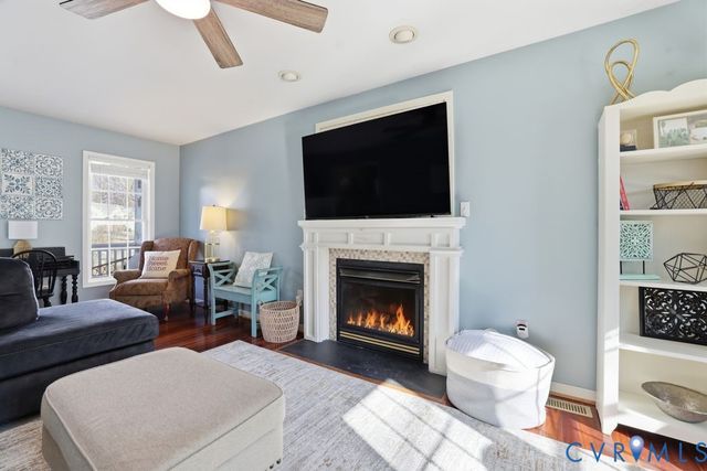 2761 Knobbly Ct, Chester, VA 23831