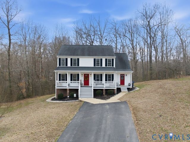 2761 Knobbly Ct, Chester, VA 23831