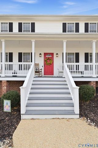 2761 Knobbly Ct, Chester, VA 23831