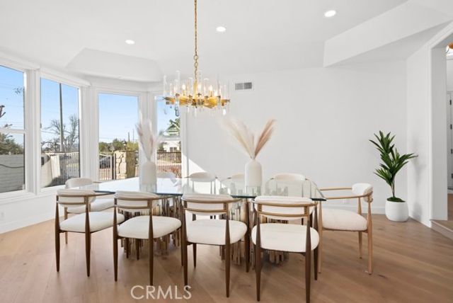 9514 Oakridge Place, Chatsworth (los Angeles), CA 91311