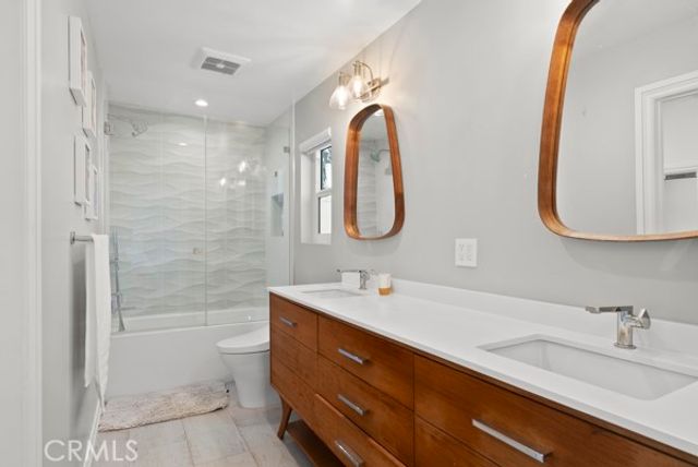 9514 Oakridge Place, Chatsworth (los Angeles), CA 91311