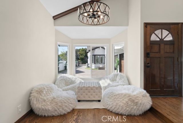 9514 Oakridge Place, Chatsworth (los Angeles), CA 91311