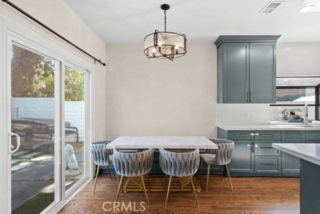 9514 Oakridge Place, Chatsworth (los Angeles), CA 91311