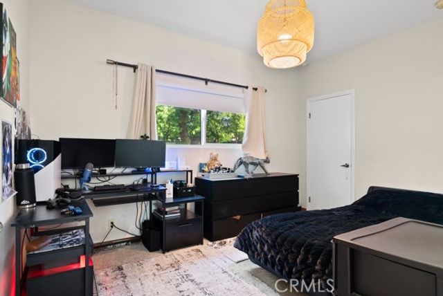 9514 Oakridge Place, Chatsworth (los Angeles), CA 91311