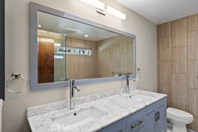 9514 Oakridge Place, Chatsworth (los Angeles), CA 91311