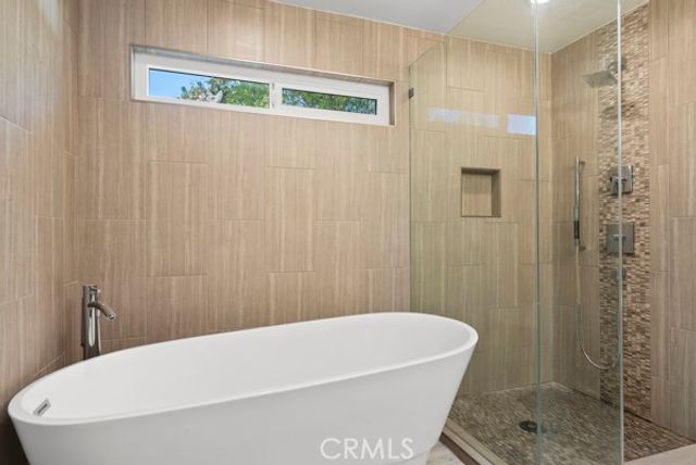 9514 Oakridge Place, Chatsworth (los Angeles), CA 91311