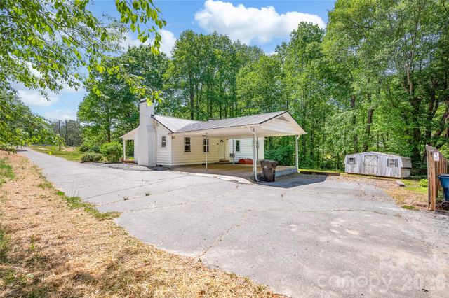 2719 US 70 Highway, Connelly Springs, NC 28612