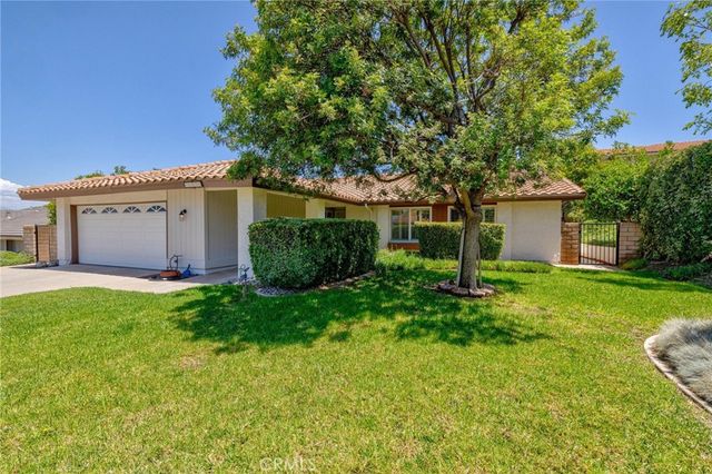 6826 Ranchgrove Road, Riverside, CA 92506