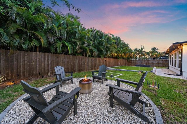 852 ACADIA ROAD, Venice, FL 34293