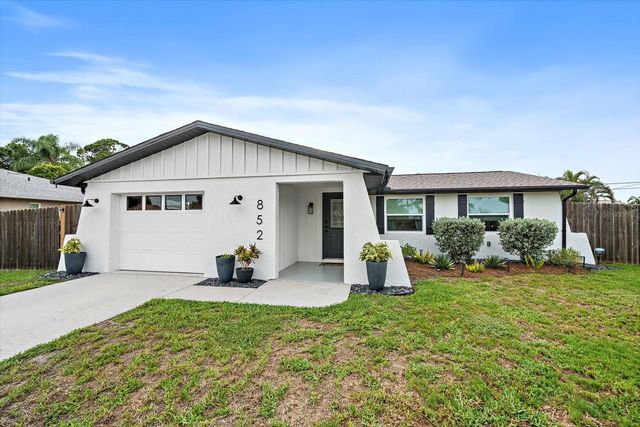 852 ACADIA ROAD, Venice, FL 34293