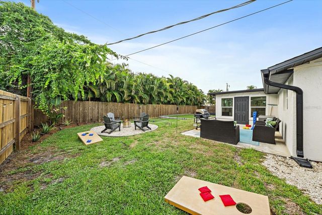 852 ACADIA ROAD, Venice, FL 34293