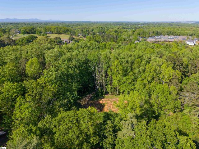 6 Stratton Place, Greenville, SC 29615