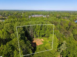6 Stratton Place, Greenville, SC 29615