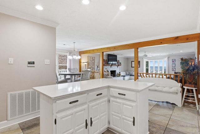 9811 Miller Rd, Sherwood, AR 72120