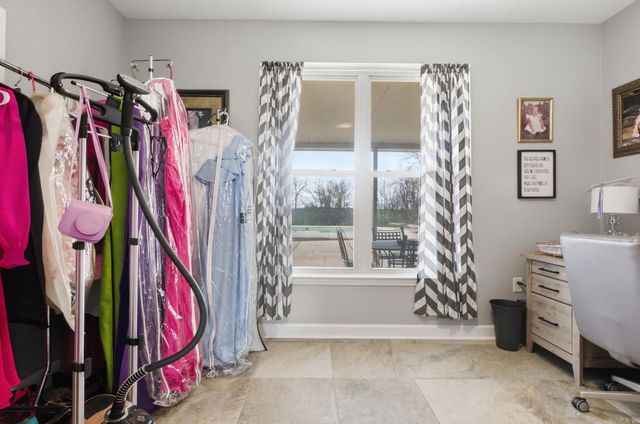 9811 Miller Rd, Sherwood, AR 72120