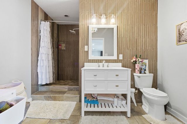 9811 Miller Rd, Sherwood, AR 72120